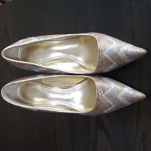 Aldo Sparkly Pointed Shoes  Size 36(6.5)